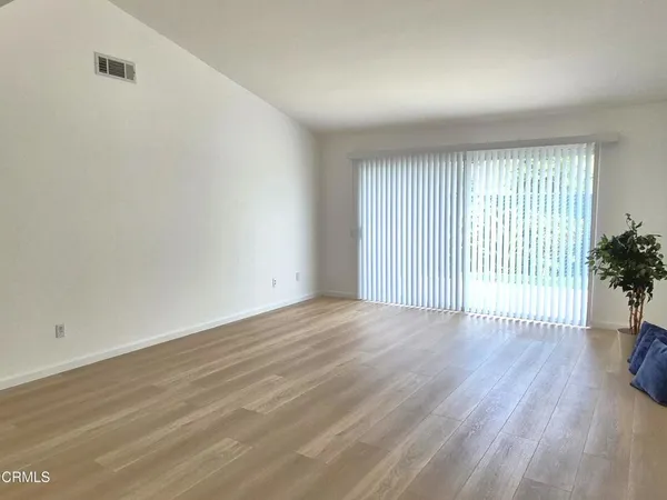 $530,000 | 3225 Village 3, Camarillo, CA 93012