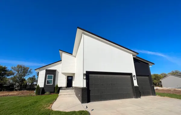 $369,000 | 10508 West Graber Circle, Wichita, KS 67215