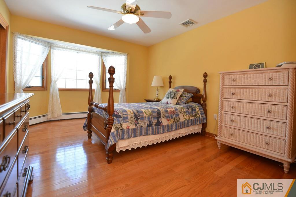 64 Petty Road Cranbury, NJ 08512 - Photo 14 of 25 Gallery Image 14