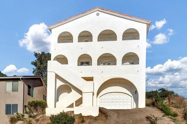 $600,000 | 1621 Coronado Avenue, Spring Valley, CA 91977