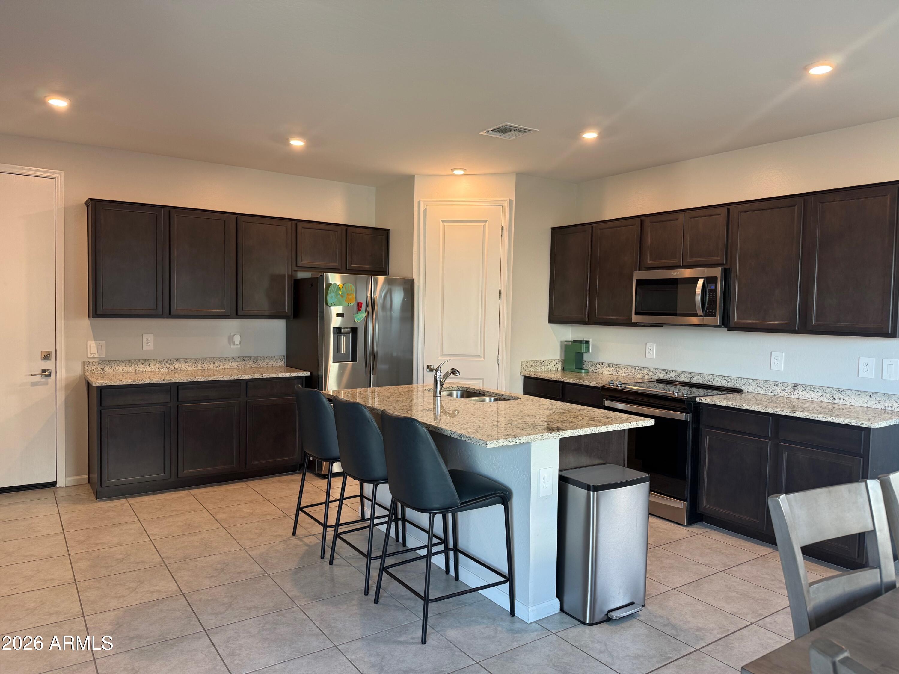 4745 South Bull Pass Road Apache Junction, AZ 85119 - Photo 3 of 25