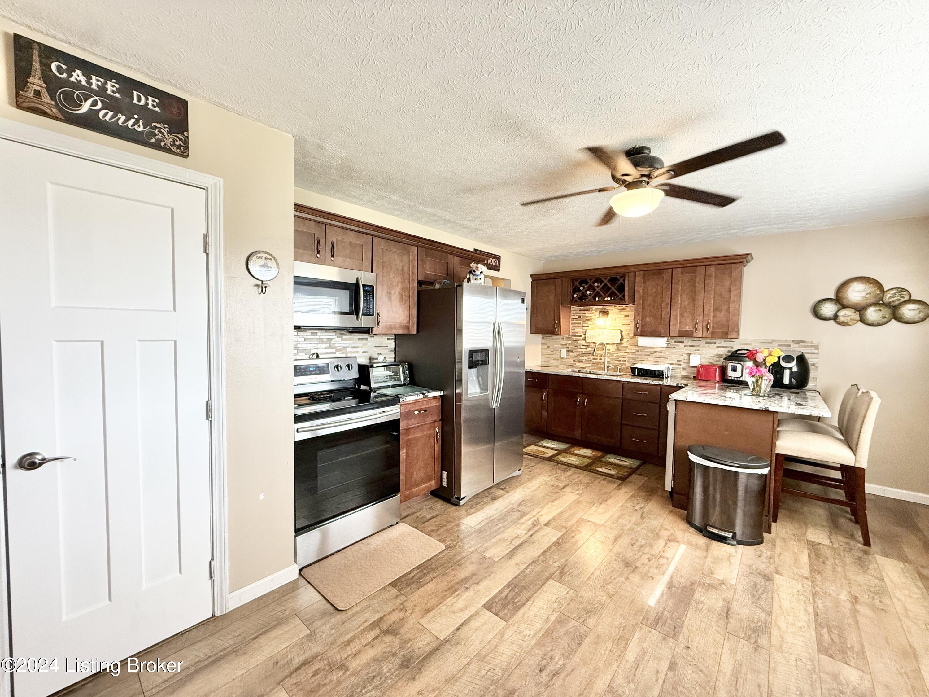 2270 Plum Run Road Bardstown, KY 40004 - Photo 3 of 42 IMG_4500