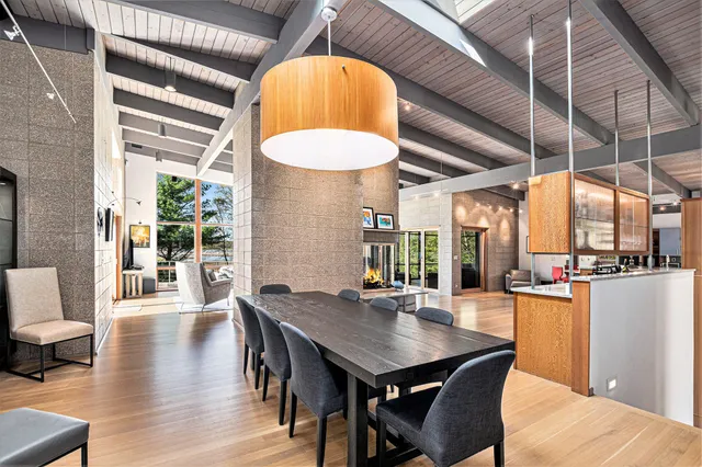 $2,900,000 | 6465 Sandhill Lane, Fennville, MI 49408