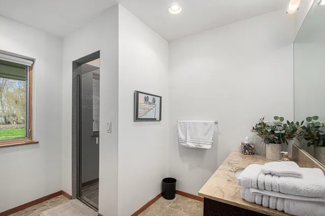 $2,900,000 | 6465 Sandhill Lane, Fennville, MI 49408