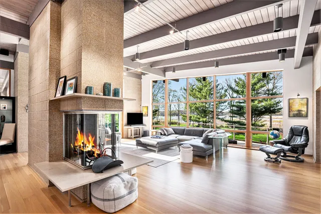 $2,900,000 | 6465 Sandhill Lane, Fennville, MI 49408