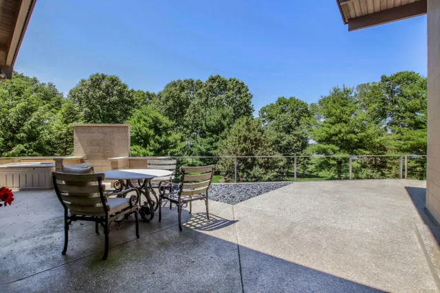 $2,900,000 | 6465 Sandhill Lane, Fennville, MI 49408