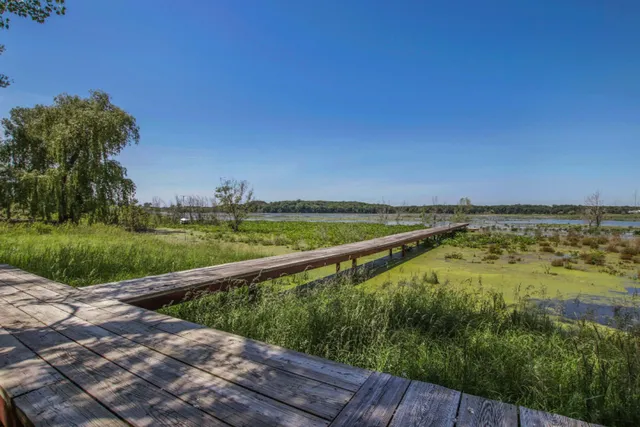 $2,900,000 | 6465 Sandhill Lane, Fennville, MI 49408