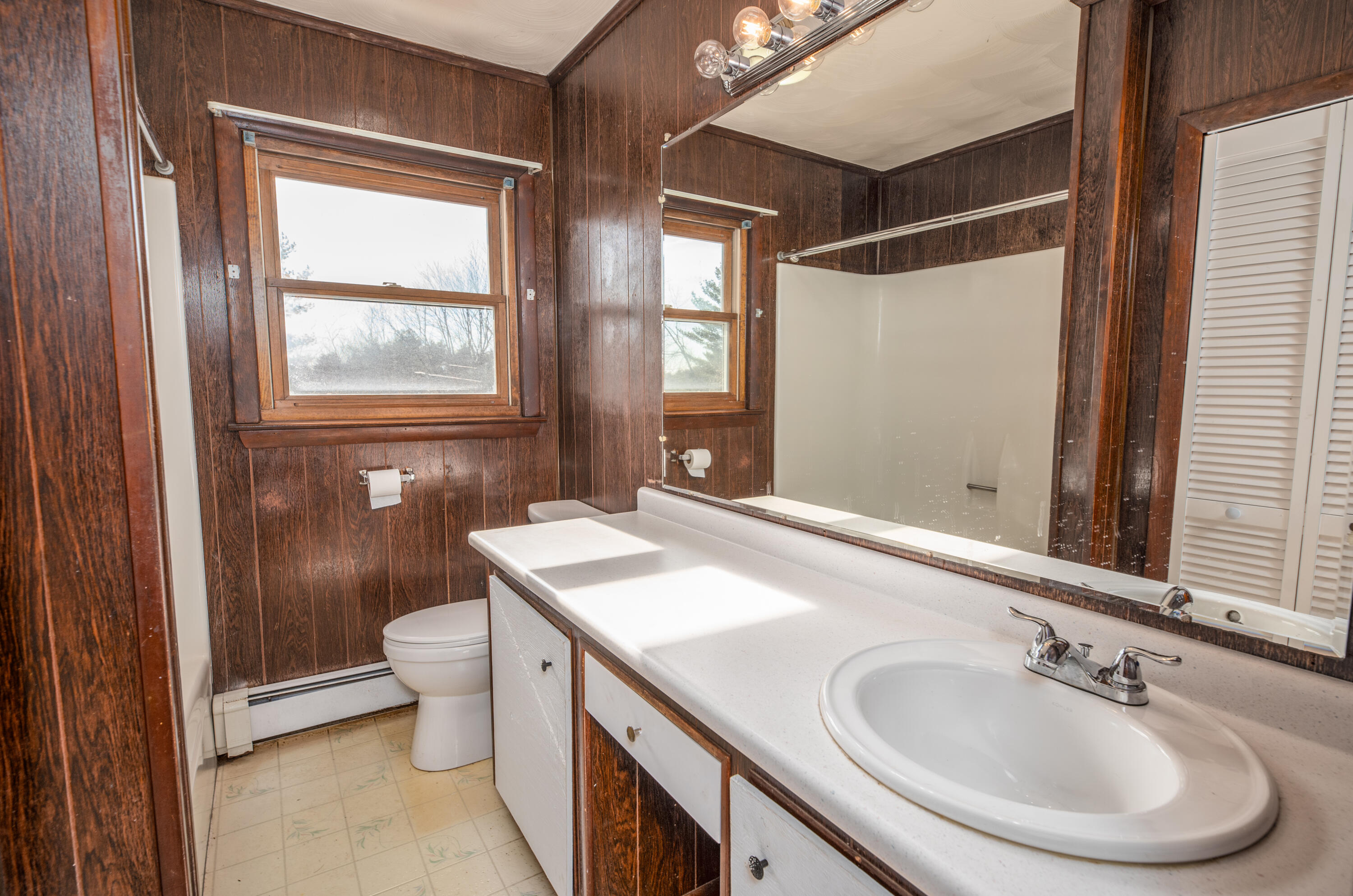 377 Hallowell Road Augusta, ME 04330 - Photo 24 of 37 Interior13