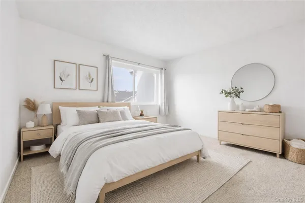 $999,000 | 519 West Broadway, Unit B, Long Beach, NY 11561