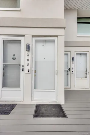 $999,000 | 519 West Broadway, Unit B, Long Beach, NY 11561