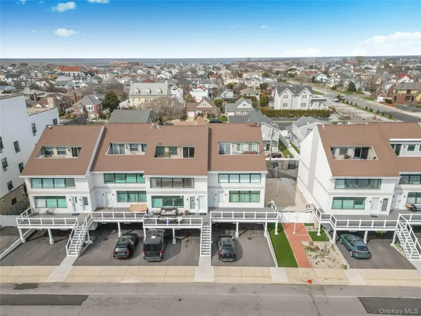 $999,000 | 519 West Broadway, Unit B, Long Beach, NY 11561