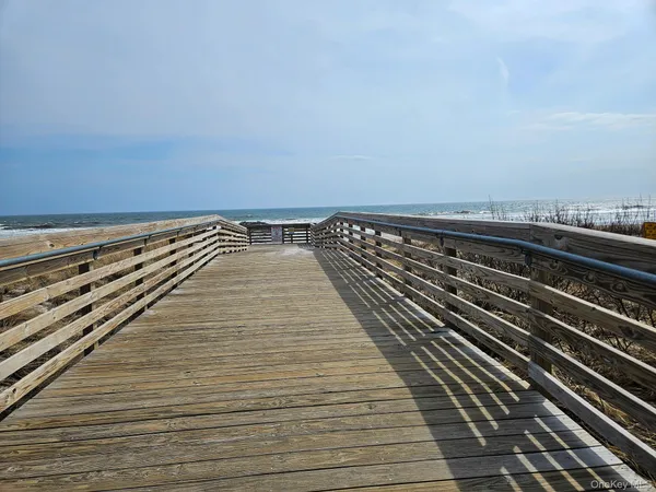 $999,000 | 519 West Broadway, Unit B, Long Beach, NY 11561