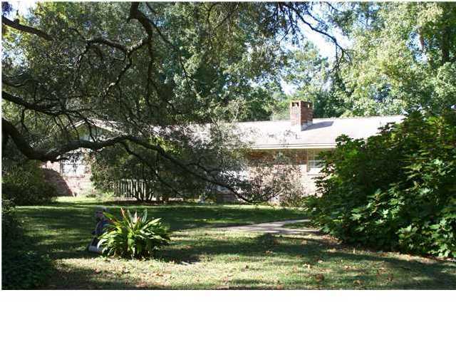 530 Woodlawn Road Freeport, FL 32439 - Photo 1 of 14 Gallery Image 1