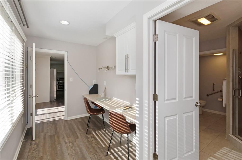 10851 Thistle Ridge Fishers, IN 46038 - Photo 19 of 37 Gallery Image 19