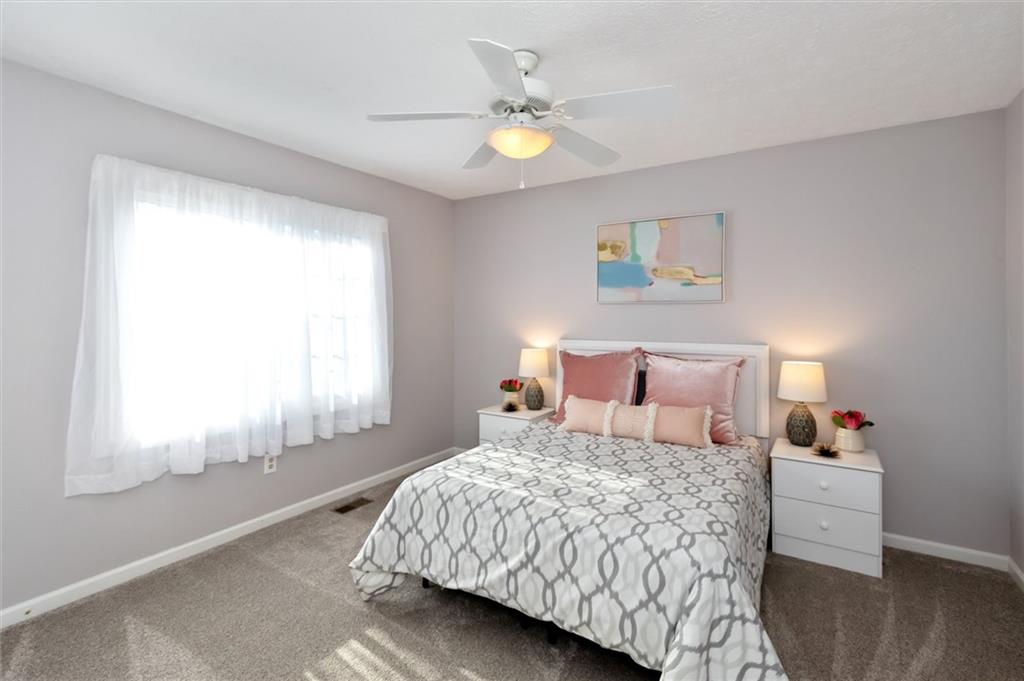 10851 Thistle Ridge Fishers, IN 46038 - Photo 26 of 37 Gallery Image 26