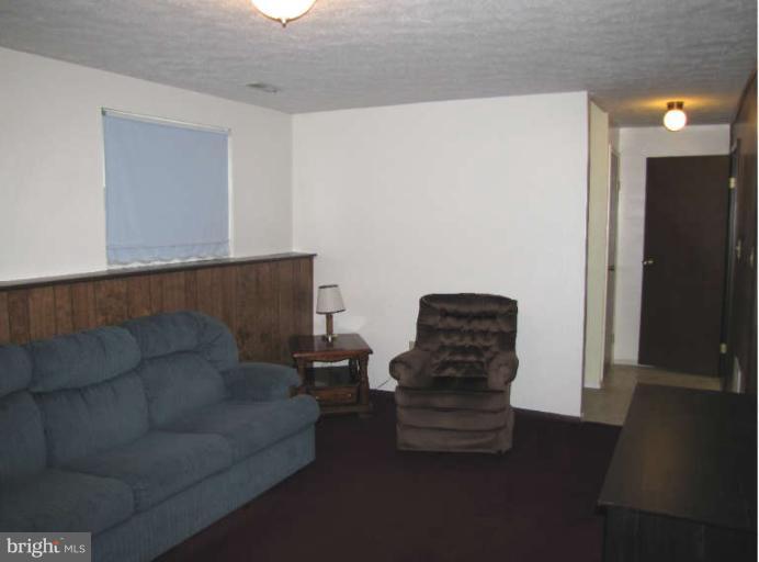 7723 Pinyon Road Hanover, MD 21076 - Photo 21 of 29 Family Room