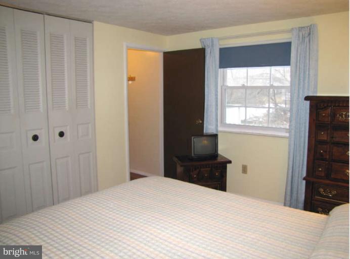 7723 Pinyon Road Hanover, MD 21076 - Photo 10 of 29 Bedroom (Master)
