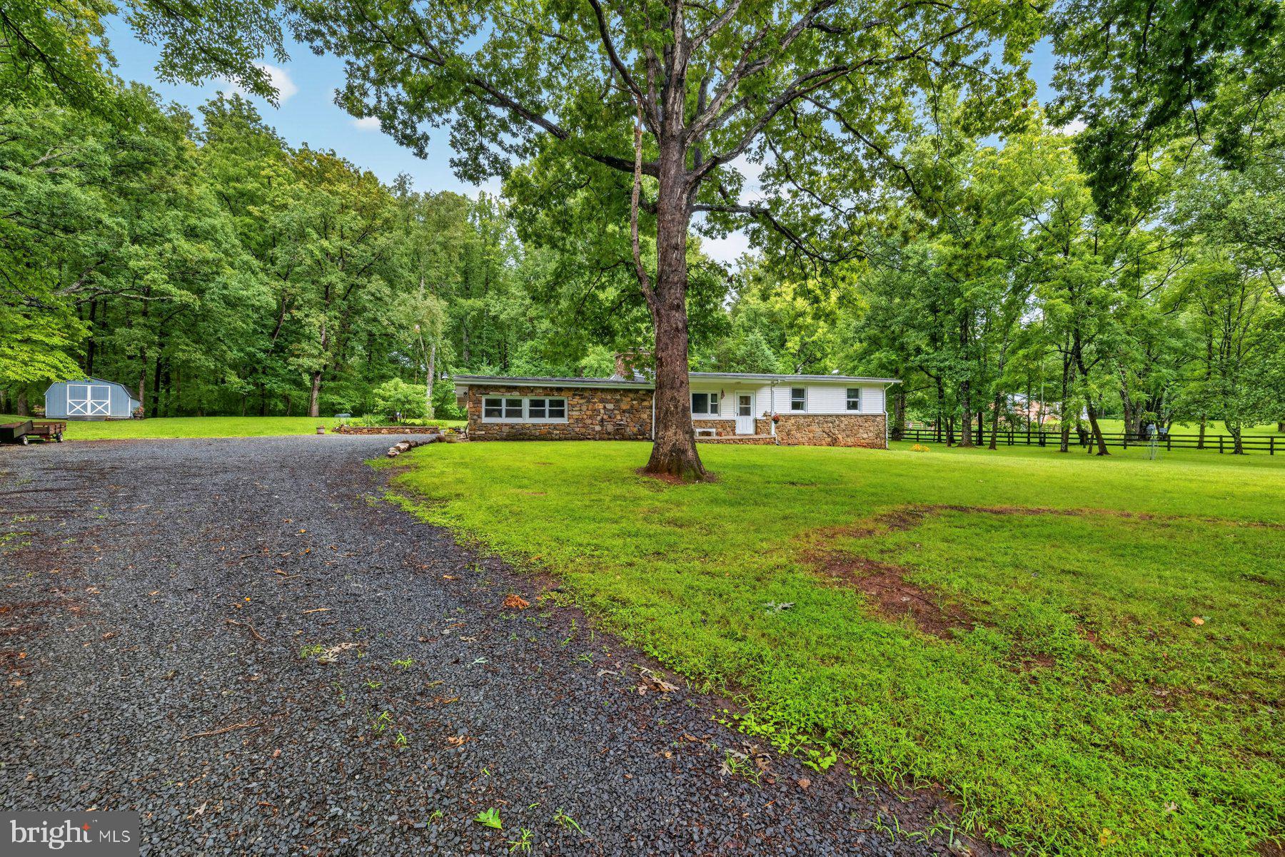 9383 Rogues Road Midland, VA 22728 - Photo 3 of 56 Gallery Image 3