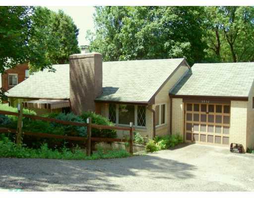 5930 Library Road Bethel Park, PA 15102 - Photo 1 of 8 Gallery Image 1