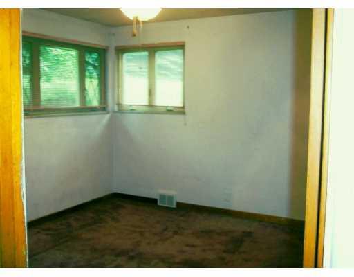 5930 Library Road Bethel Park, PA 15102 - Photo 8 of 8 Gallery Image 8