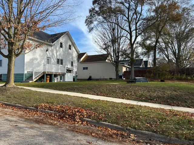 $284,900 | 602 East Danaher Street, Ludington, MI 49431