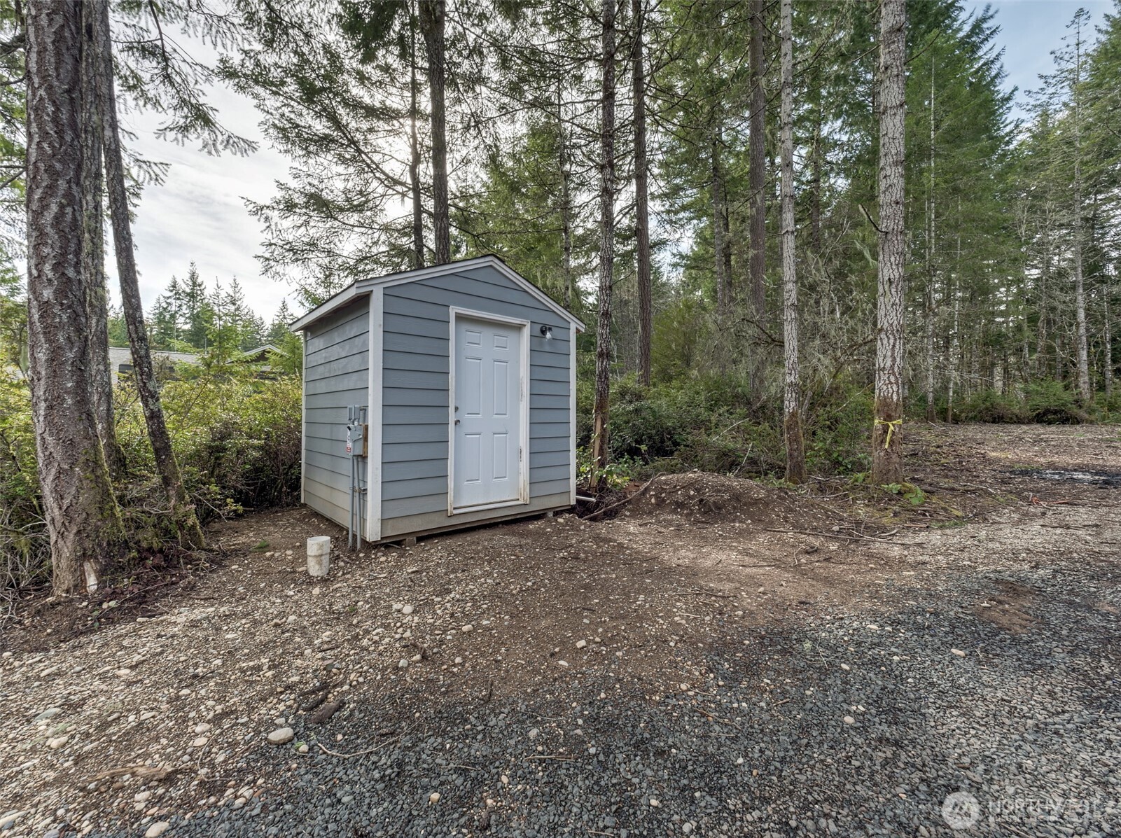 621 East Strong Road Shelton, WA 98584 - Photo 16 of 21