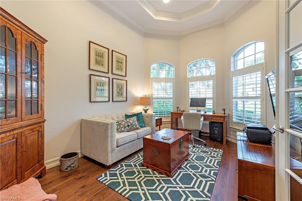 4980 Rustic Oaks Circle Naples, FL 34105 - Photo 14 of 23