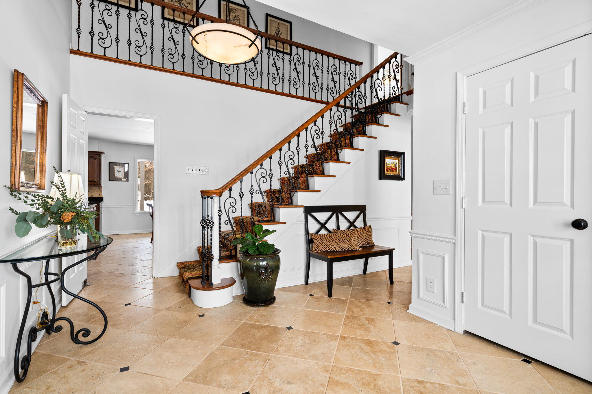 4959 Miller Road Ann Arbor, MI 48103 - Photo 7 of 140 Foyer