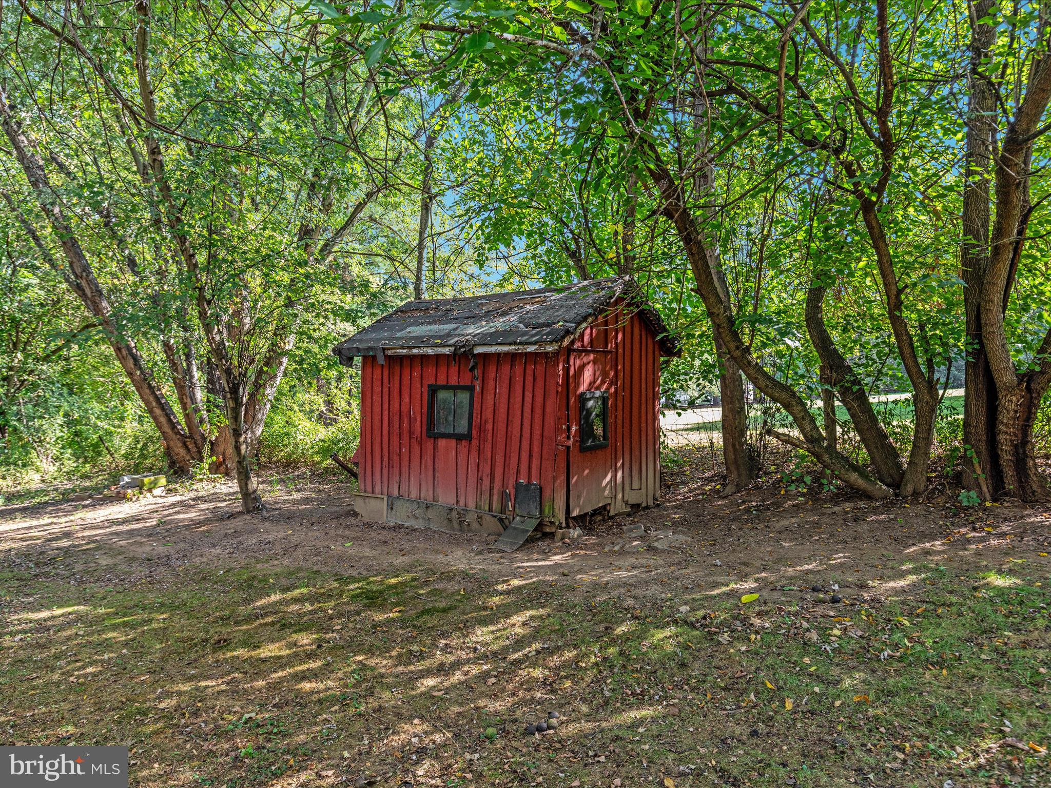 141 Back Creek Road Gore, VA 22637 - Photo 30 of 53 a view of a barn with large trees