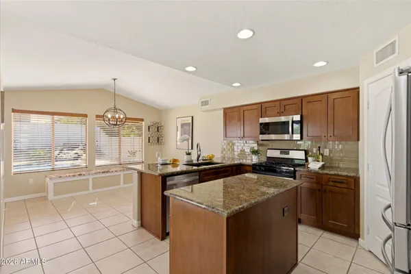 $674,999 | 1723 East Blackhawk Drive, Phoenix, AZ 85024