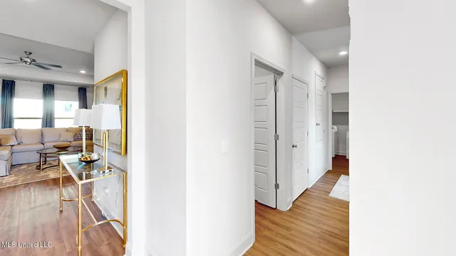 $339,900 | 526 Vista Pointe Drive, Pearl, MS 39208