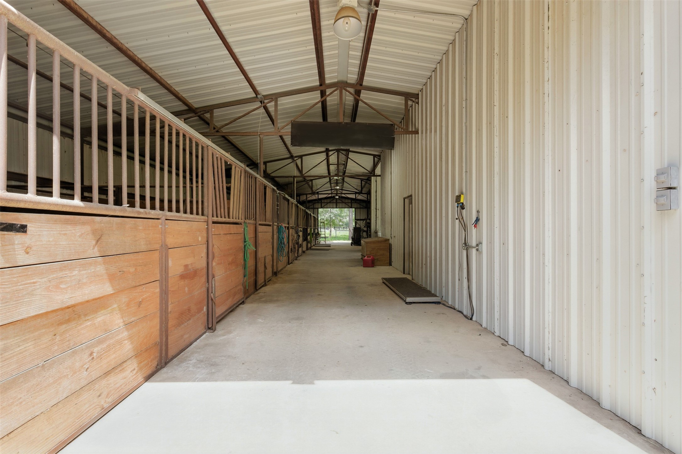 1680 Bowler Road Waller, TX 77484 - Photo 41 of 42