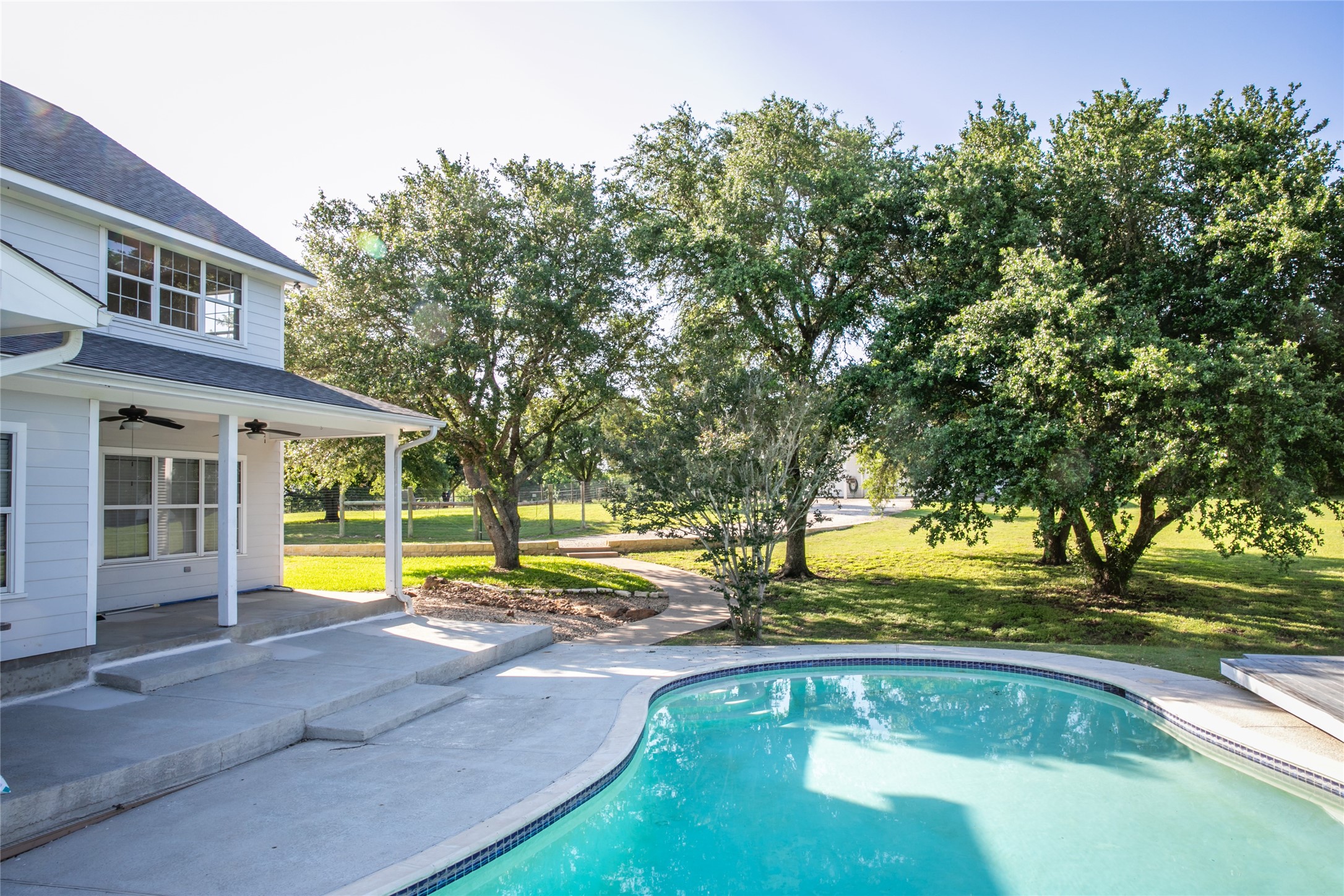 8660 Cedar Hill Road Brenham, TX 77833 - Photo 26 of 45
