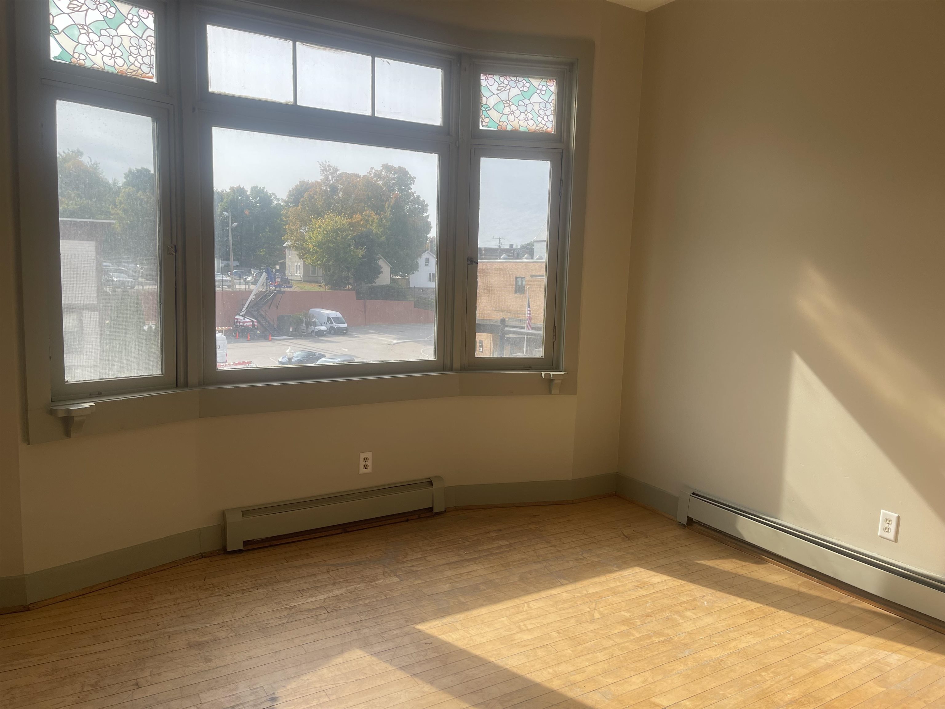 408 Central Street, Unit 6 Franklin, NH 03235 - Photo 6 of 9