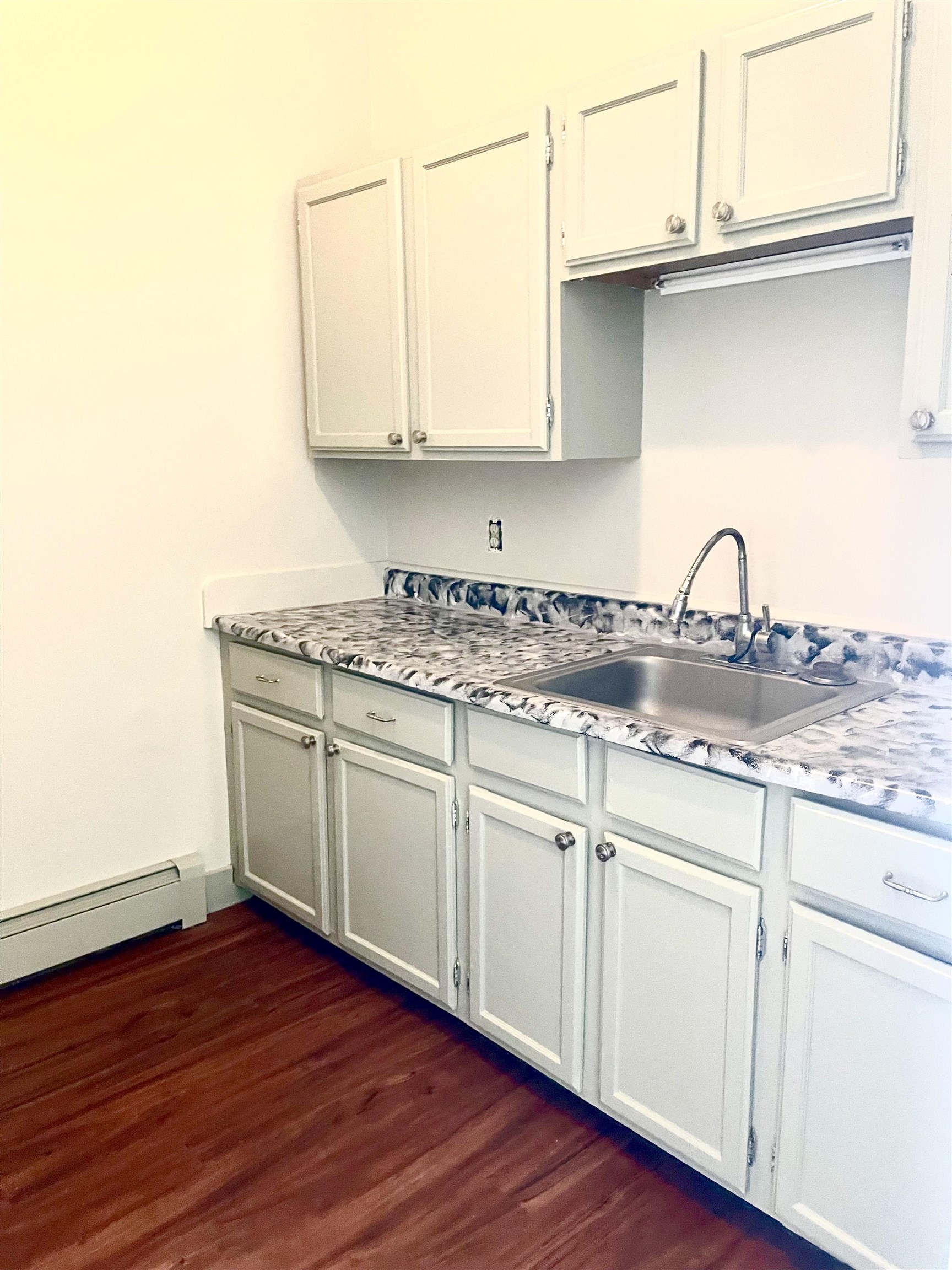 408 Central Street, Unit 6 Franklin, NH 03235 - Photo 8 of 9