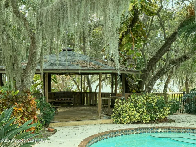 $1,290,000 | 9650 South Tropical Trail, Merritt Island, FL 32952