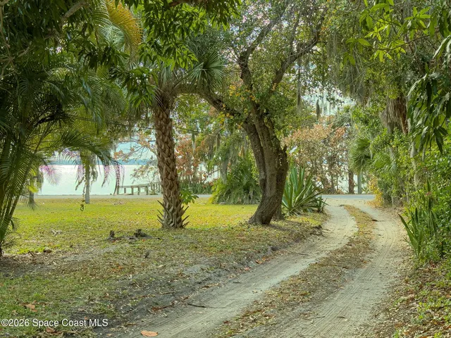 $1,290,000 | 9650 South Tropical Trail, Merritt Island, FL 32952