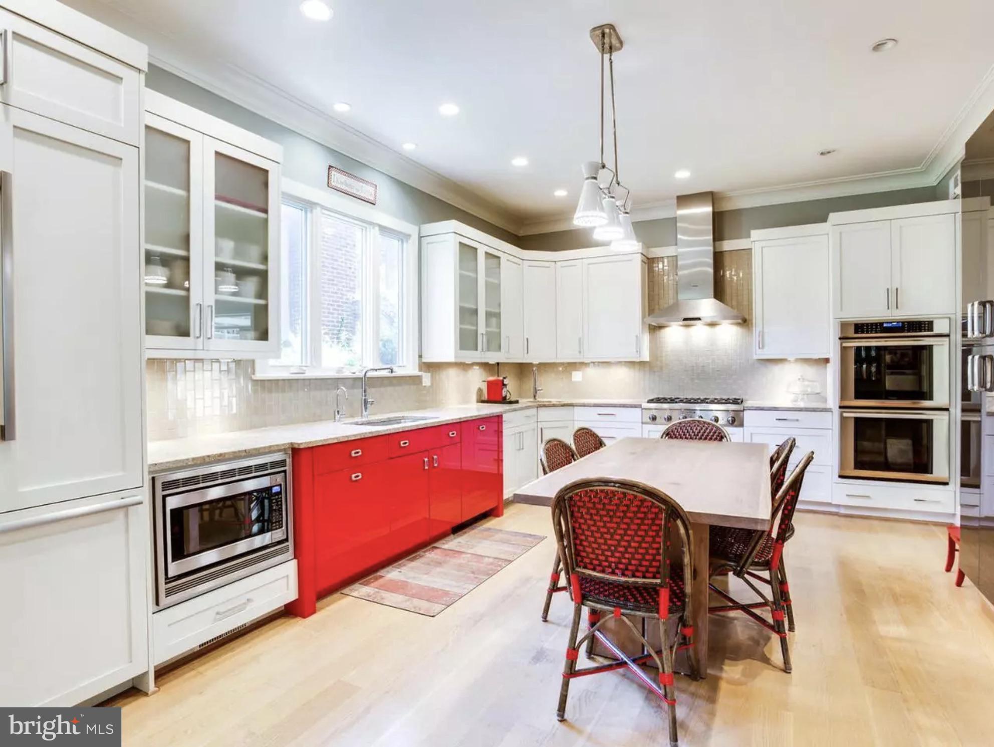 4511 Q Place Northwest Washington, DC 20007 - Photo 4 of 31