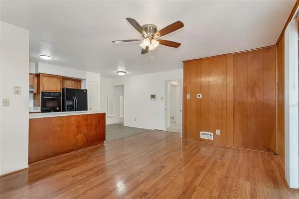 $2,000 | 7409 Brentcove Circle, Dallas, TX 75214