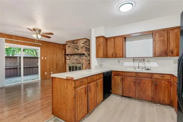 $2,000 | 7409 Brentcove Circle, Dallas, TX 75214