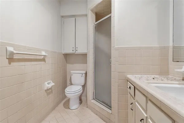 $2,000 | 7409 Brentcove Circle, Dallas, TX 75214