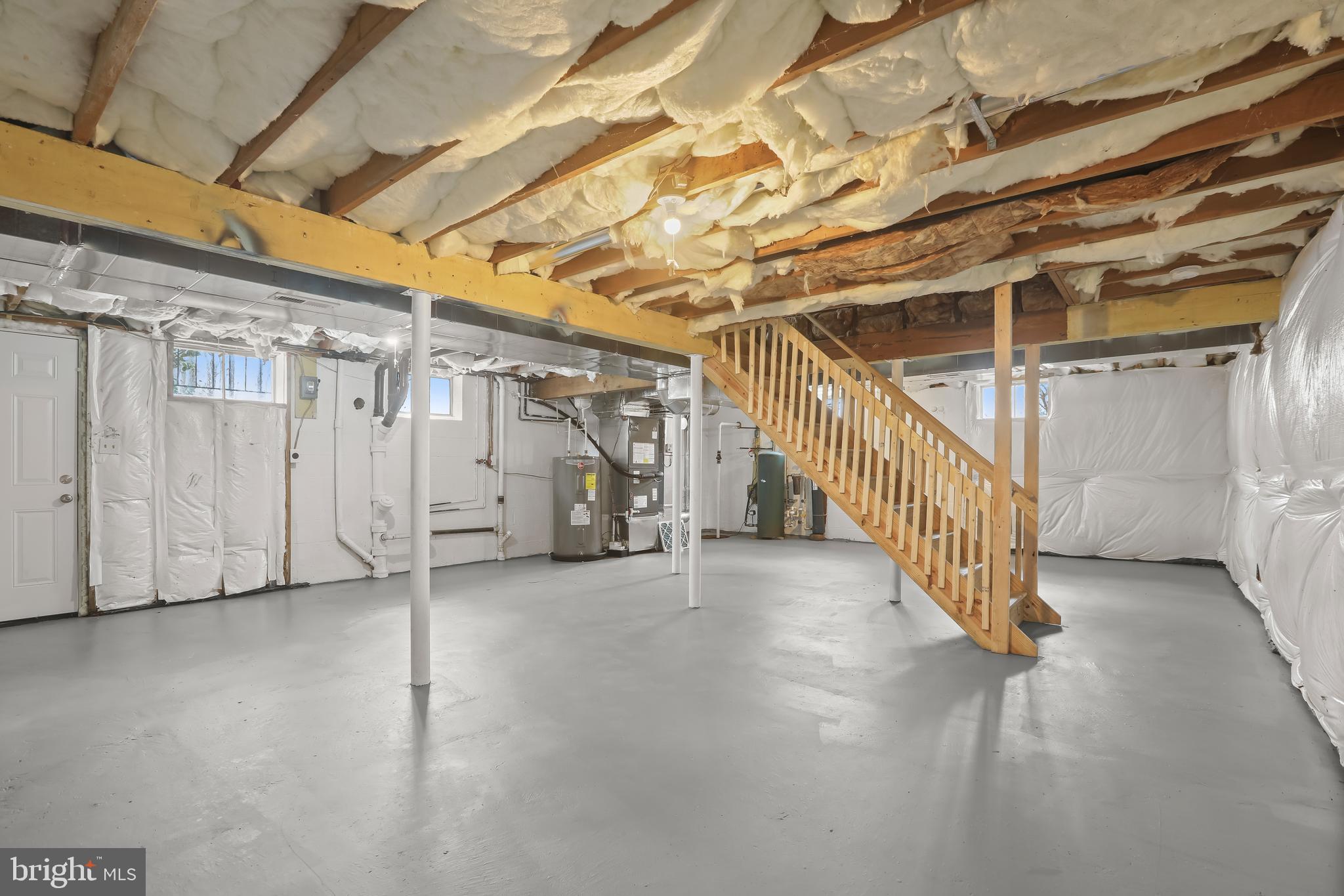 1255 Sheridan Road Crownsville, MD 21032 - Photo 33 of 40 a view of a room with wooden walls