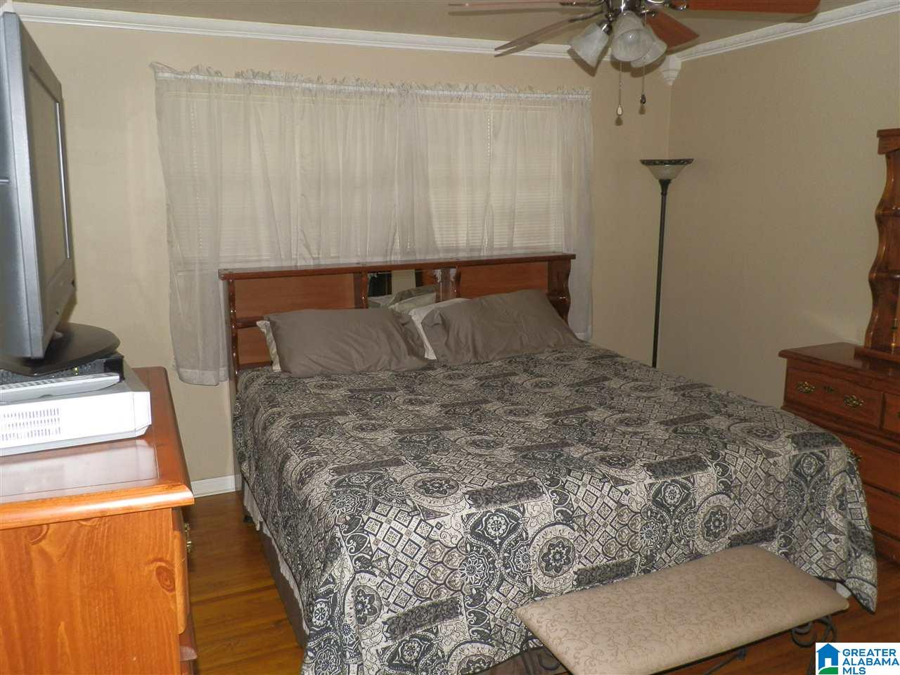 3729 Viola Avenue Southwest Birmingham, AL 35221 - Photo 19 of 27