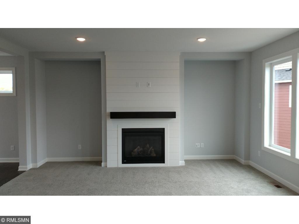 7 Rapp Farm Boulevard North Oaks, MN 55127 - Photo 5 of 23 Gallery Image 5