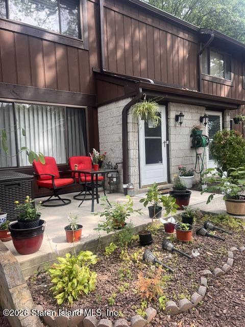 8 Rumson Road Staten Island, NY 10314 - Photo 2 of 29 image3