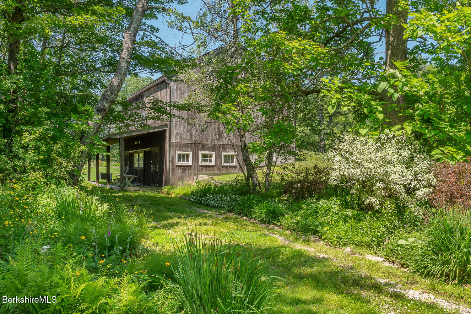 87 Silverbrook Road Sandisfield, MA 01255 - Photo 10 of 58 87 SIlverbrook Rd-10
