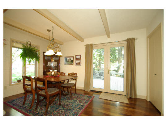 5004 Braewild Road Rockford, IL 61107 - Photo 3 of 11 a view of a dining room with furniture and window