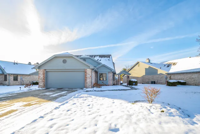 $410,000 | 2405 Sagamore Drive, Anderson, IN 46011