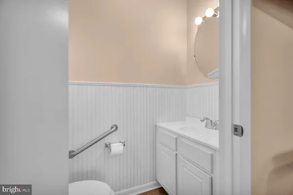 $250,000 | 127 West Federal Street, Burlington, NJ 08016