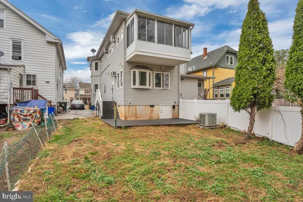 $250,000 | 127 West Federal Street, Burlington, NJ 08016